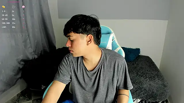 Franco Rizzo  online show from March 2025 10:53:01 PM