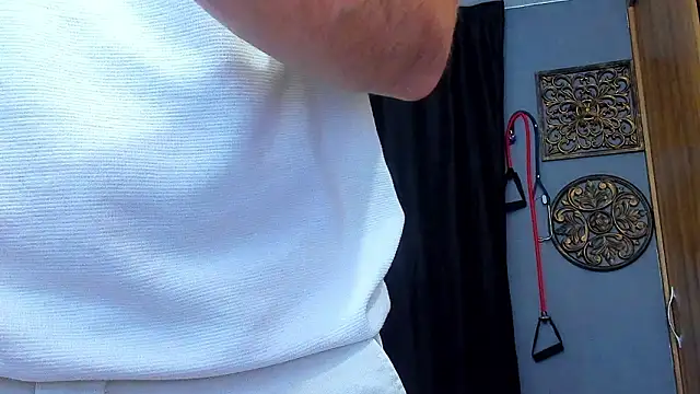 Snapshot of AndrewDiaz chatting on March 2026 05:12:02 AM AndrewDiaz online show from March 2026 05:12:02 AM