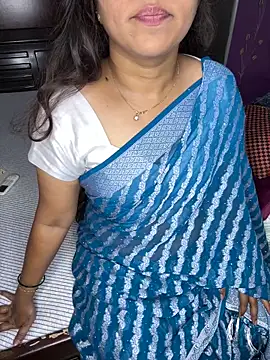 Snapshot of kannadatelugugirl chatting on September 2025 03:19:02 AM kannadatelugugirl online show from September 2025 03:19:02 AM