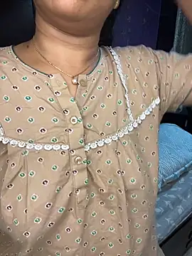 Snapshot of kannadatelugugirl chatting on November 2025 05:15:01 PM kannadatelugugirl online show from November 2025 05:15:01 PM