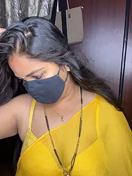 Snapshot of kannadatelugugirl chatting on April 2026 12:33:01 AM kannadatelugugirl online show from April 2026 12:33:01 AM