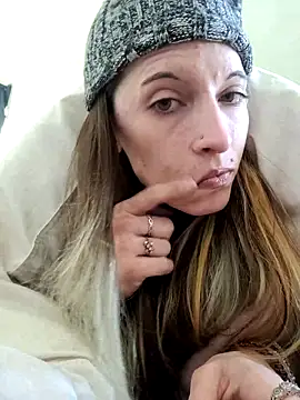 SmokeShow686 online show from March 2025 03:49:01 PM