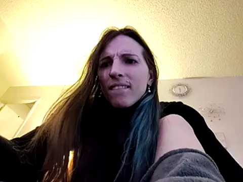 Snapshot of SmokeShow686 chatting on April 2026 12:53:02 PM SmokeShow686 online show from April 2026 12:53:02 PM