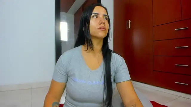 tatiana big ass boobs online show from February 2025 05:07:01 PM