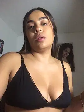 JuanaSimons online show from April 2026 01:10:01 AM