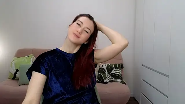 AliciaNewell online show from November 2025 09:08:01 AM