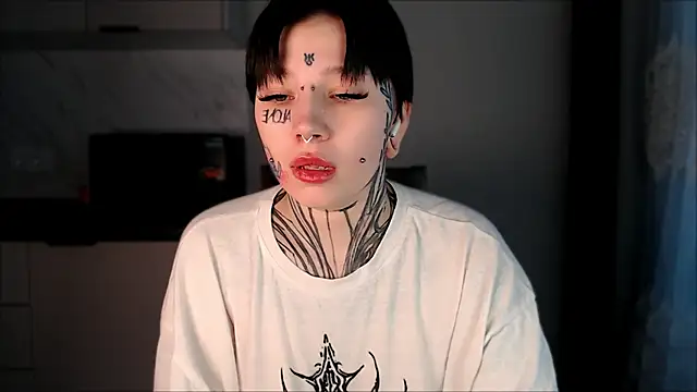 tradishka online show from January 2025 01:09:01 PM