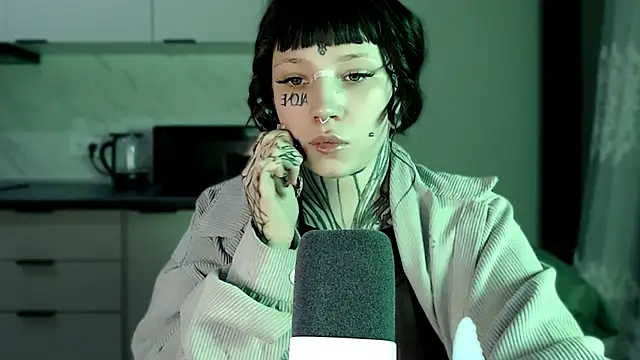 tradishka online show from January 2025 11:11:02 PM