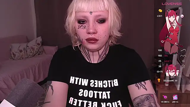 tradishka online show from September 2025 07:03:02 PM