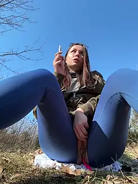 Snapshot of dreams4u chatting on March 2025 09:39:02 AM dreams4u online show from March 2025 09:39:02 AM