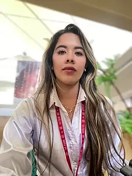 Snapshot of Emilia_Bakerr chatting on December 2024 07:32:02 PM Emilia Bakerr online show from December 2024 07:32:02 PM