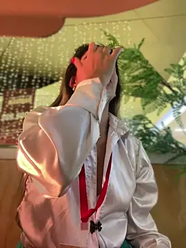 Snapshot of Emilia_Bakerr chatting on December 2024 11:18:01 PM Emilia Bakerr online show from December 2024 11:18:01 PM