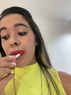 Snapshot of Emilia_Bakerr chatting on January 2025 06:17:02 PM Emilia Bakerr online show from January 2025 06:17:02 PM