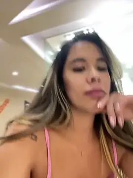 Snapshot of Emilia_Bakerr chatting on March 2025 09:48:02 PM Emilia Bakerr online show from March 2025 09:48:02 PM