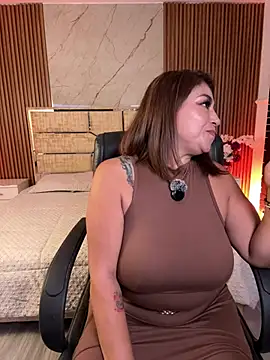 MrsFoucher online show from March 2026 11:53:02 PM