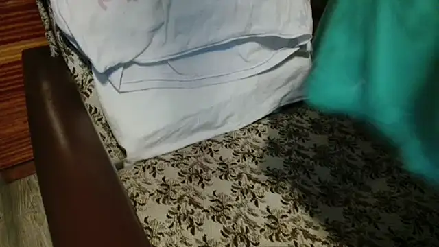 Lucinka1 online show from February 2026 10:30:01 PM