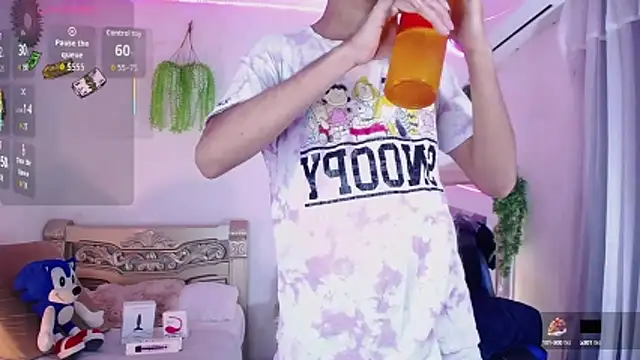 huge armound online show from October 2025 05:10:02 PM