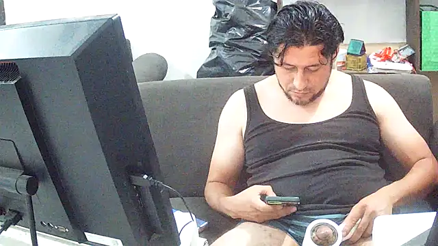 Snapshot of simpatico1000 chatting on June 2026 03:25:01 AM simpatico1000 online show from June 2026 03:25:01 AM