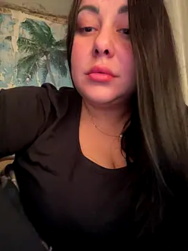 DaisyStreet online show from November 2025 11:24:01 PM