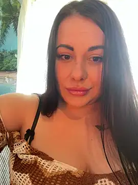 DaisyStreet online show from April 2026 10:22:02 AM