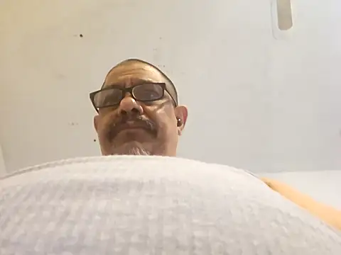 anyway2cum online show from January 2025 06:47:01 AM