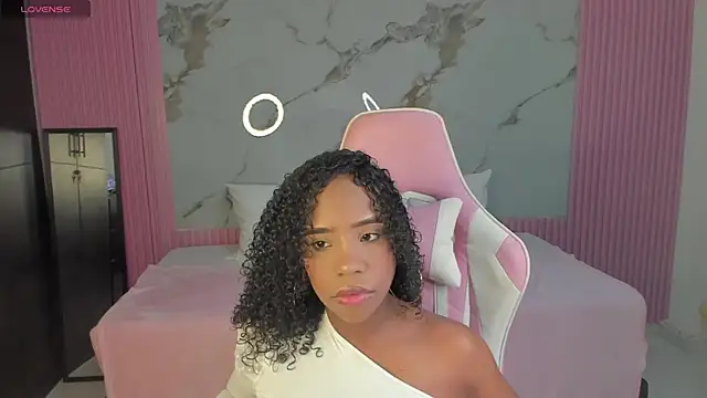 Snapshot of lia_16 chatting on February 2025 03:31:02 PM lia 16 online show from February 2025 03:31:02 PM