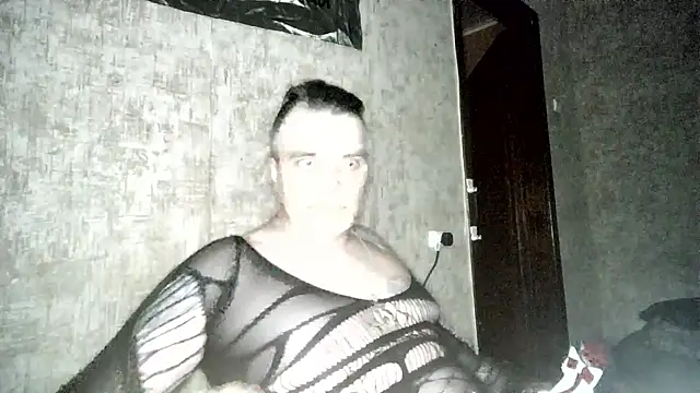 Snapshot of DjiniCD chatting on March 2026 12:16:01 AM DjiniCD online show from March 2026 12:16:01 AM