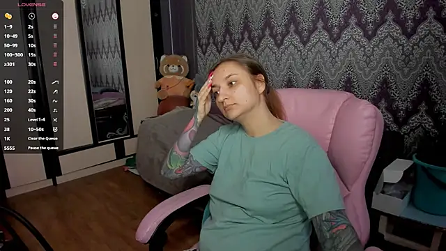 AlexRacc00n online show from January 2025 04:52:01 AM