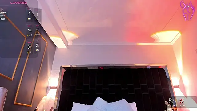 Snapshot of NikkySmiith chatting on January 2025 07:18:01 PM NikkySmiith online show from January 2025 07:18:01 PM