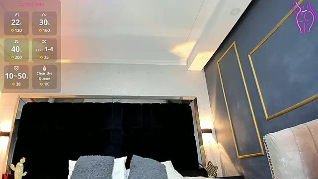 Snapshot of NikkySmiith chatting on February 2025 06:59:01 PM NikkySmiith online show from February 2025 06:59:01 PM