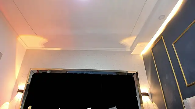 Snapshot of NikkySmiith chatting on February 2025 07:36:01 PM NikkySmiith online show from February 2025 07:36:01 PM