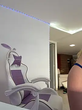 Alison Diaz17 online show from February 2025 10:32:01 PM