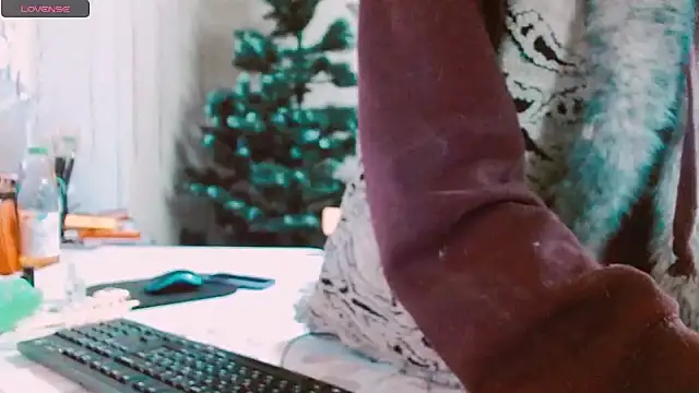 RosaJil online show from December 2024 02:52:02 PM