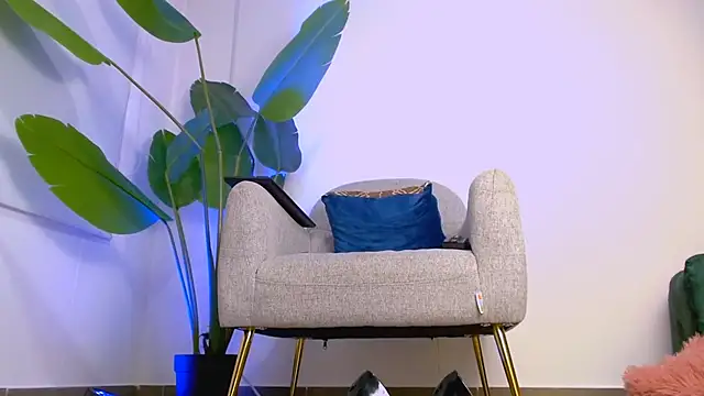 Snapshot of Sara_ow chatting on March 2026 08:21:02 PM Sara ow online show from March 2026 08:21:02 PM