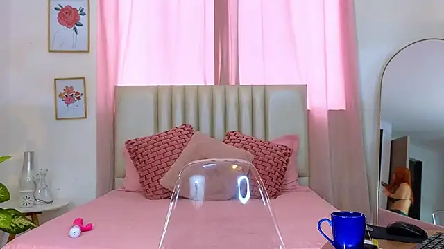 Snapshot of KristennBlue chatting on February 2025 06:38:01 PM KristennBlue online show from February 2025 06:38:01 PM