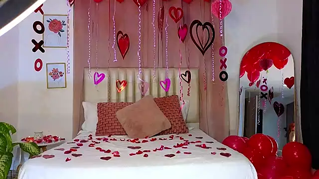 Snapshot of KristennBlue chatting on February 2025 02:26:02 AM KristennBlue online show from February 2025 02:26:02 AM