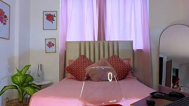 Snapshot of KristennBlue chatting on February 2025 02:48:02 PM KristennBlue online show from February 2025 02:48:02 PM