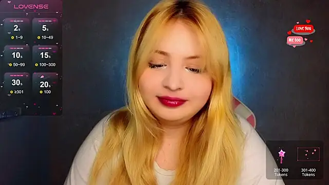 Snapshot of shy_blondiee chatting on March 2025 11:31:01 PM shy blondiee online show from March 2025 11:31:01 PM