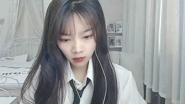 Jenny-Z online show from December 2025 02:28:02 AM