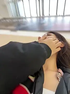 Snapshot of QuitieLia chatting on December 2024 08:18:01 AM QuitieLia online show from December 2024 08:18:01 AM