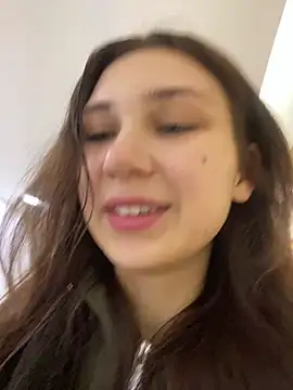 Snapshot of QuitieLia chatting on January 2025 03:26:01 PM QuitieLia online show from January 2025 03:26:01 PM