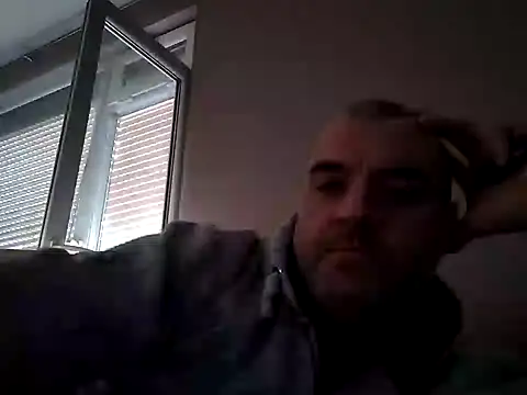 Snapshot of LSD669 chatting on January 2025 06:01:02 AM LSD669 online show from January 2025 06:01:02 AM