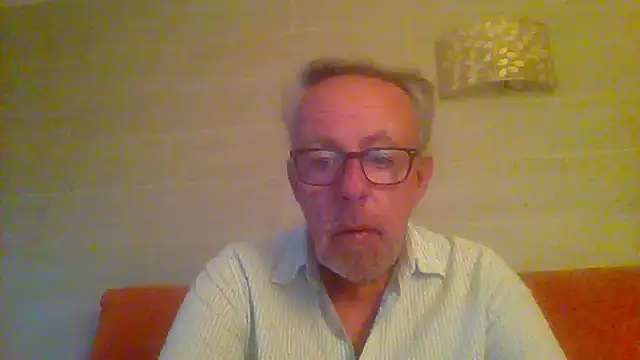 tuggy59 online show from April 2026 05:33:02 AM