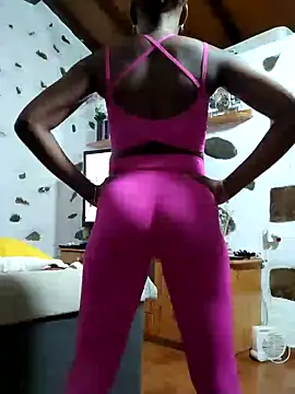 Jeniffer Jarvis online show from February 2025 07:00:01 PM