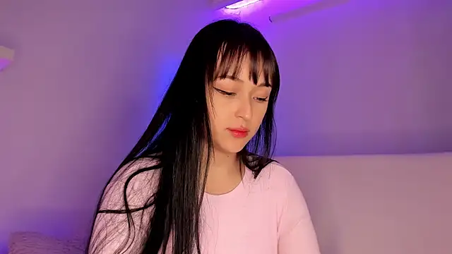 Gloomydoll online show from December 2024 06:28:01 PM