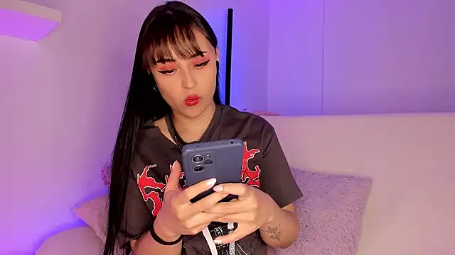 Gloomydoll online show from December 2024 03:44:01 PM