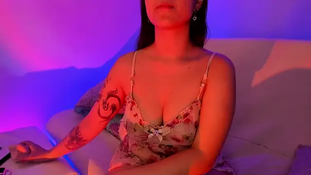 Gloomydoll online show from February 2025 01:44:02 PM