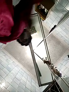 Snapshot of Real1SweetQueen chatting on February 2025 08:03:01 PM Real1SweetQueen online show from February 2025 08:03:01 PM