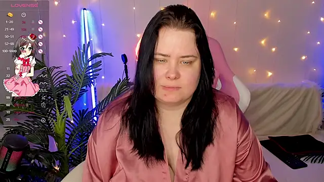 Snapshot of Akemi_BBW chatting on December 2024 08:41:02 AM Akemi BBW online show from December 2024 08:41:02 AM