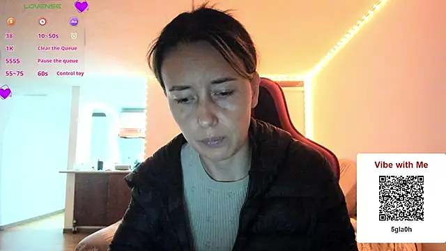 zoe jeane beker online show from June 2026 02:47:01 AM